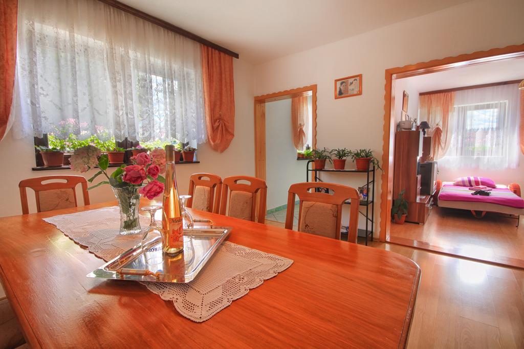 Apartman Josipa Drežnik Grad المظهر الخارجي الصورة